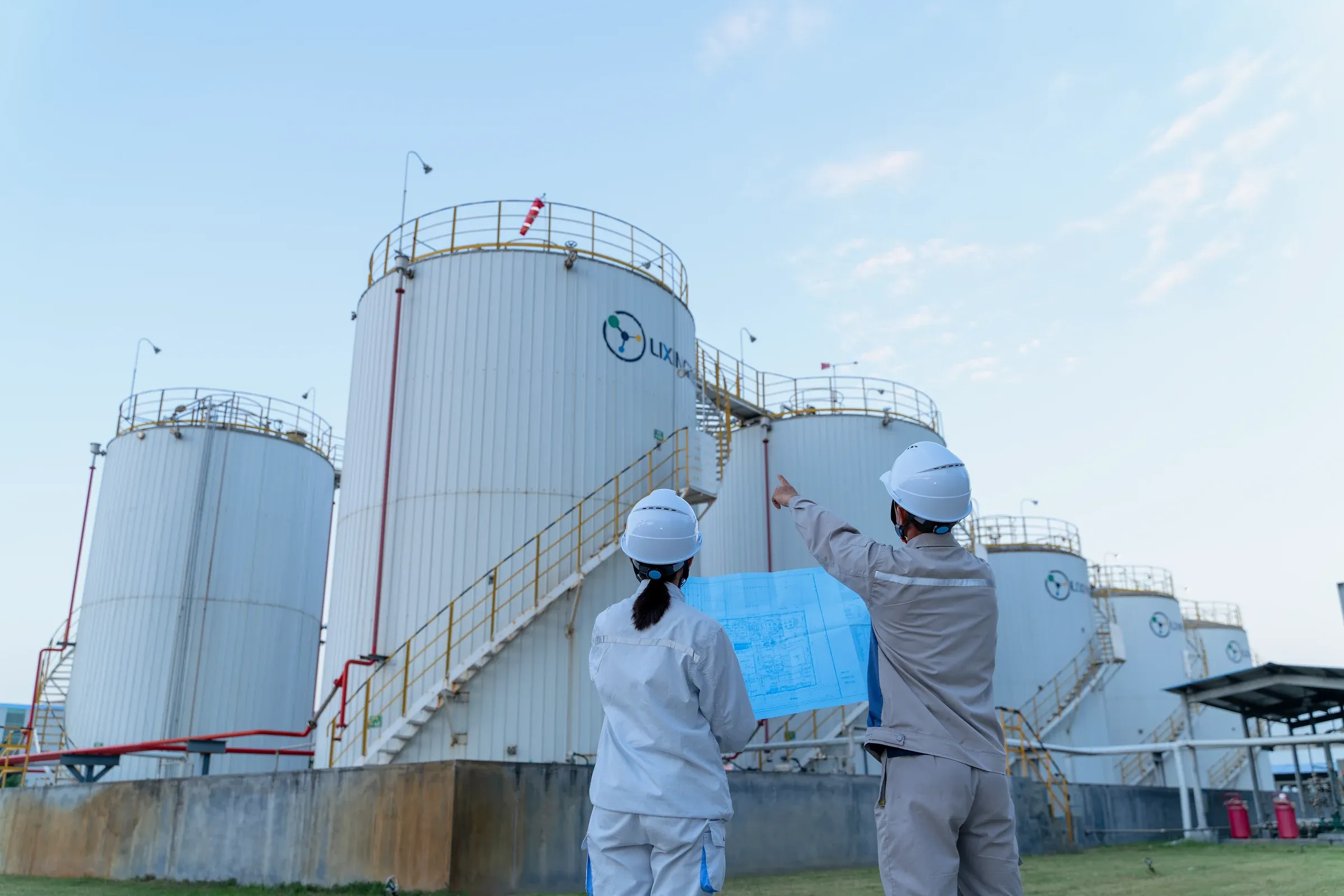 Tank farm · On-site inspection